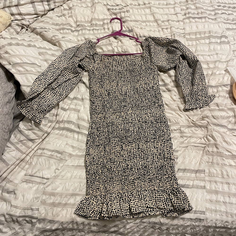 Pink Lily Animal print dress size S